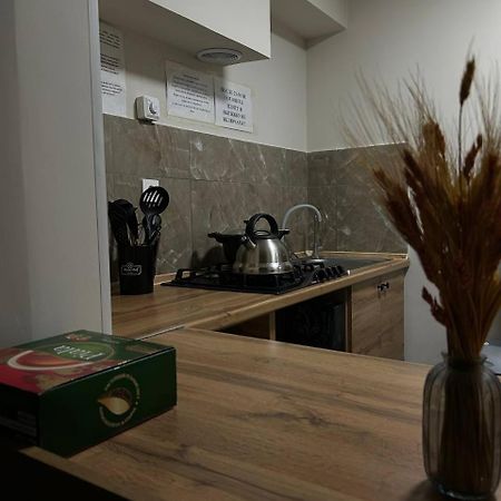 Hostel Nomad Almaty Eksteriør bilde